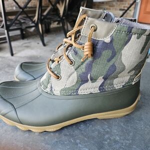 Sperry Camo Duck Boots Womens SIZE 7.5